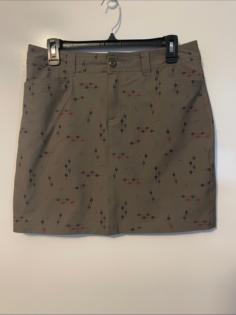Eddie Bauer Olive Green Skirt with shorts size 4
